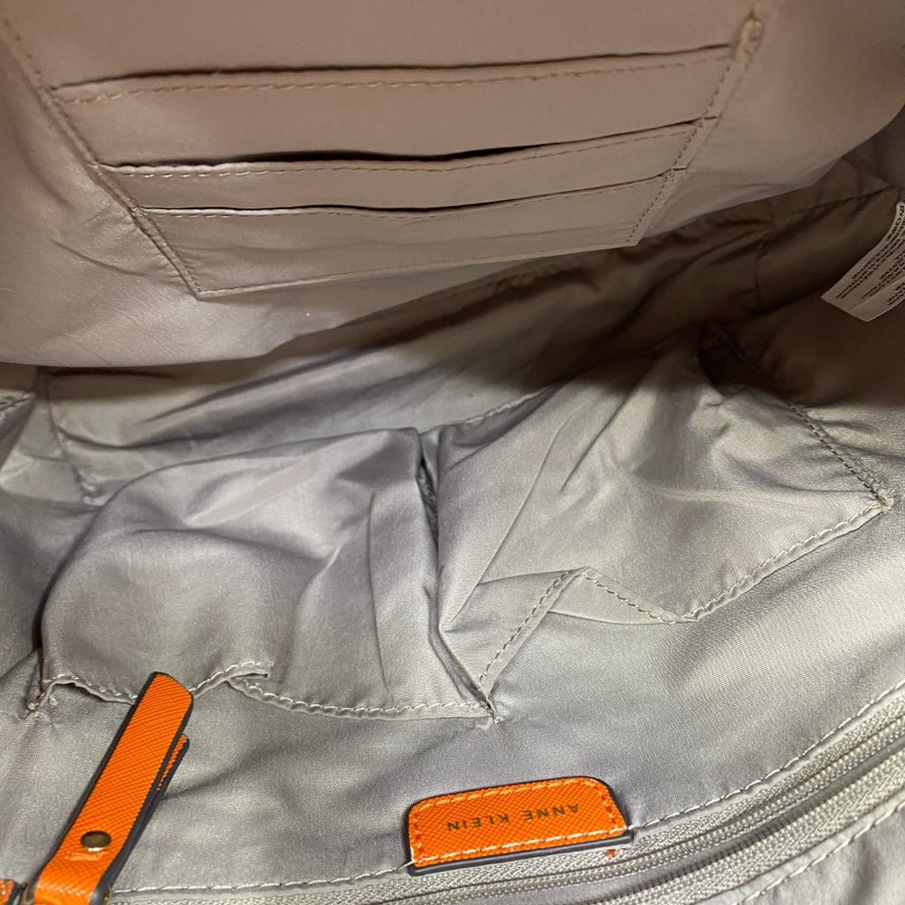 Ann Klein Tan/Orange Large Shopping Tote - Picture 8 of 10